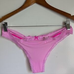 🆕 Victoria's Secret Pink Lace Bows Thong Panties Underwear Large